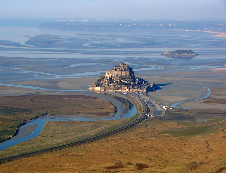 Le Mont Saint Michel - Découvrir Bayeux et la Normandie - Hôtel Le